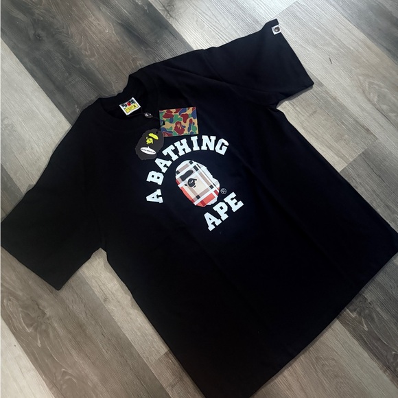 Bape A Bathing Ape Burberry Plaid Ape Head Black T Shirt Camo NWT Tee Men Size M - Picture 2 of 8